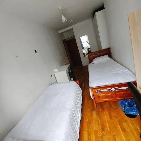 Center En-suite Δωμάτια σε οικογενειακή κατοικία *